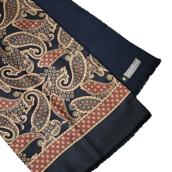 GEOFFREY BEENE deep red navy blue paisley 100% silk smokers scarf Dark Academia - Picture 1 of 8